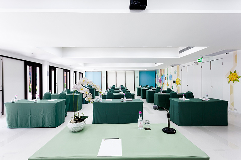 The Lapa Conference Room
